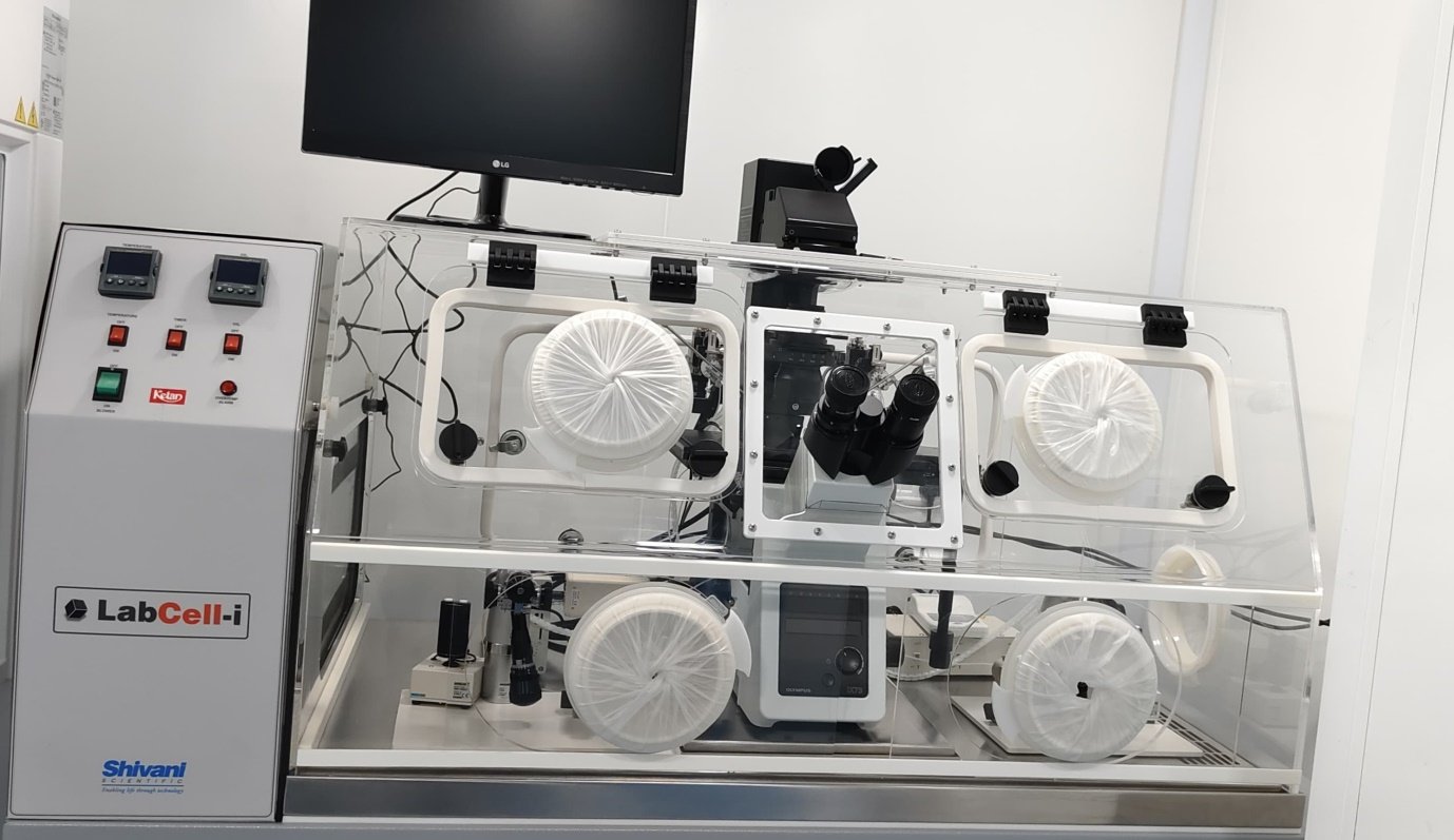 Lab cell- I ICSI Machine for embryo handling